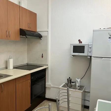 アパート Larisa House